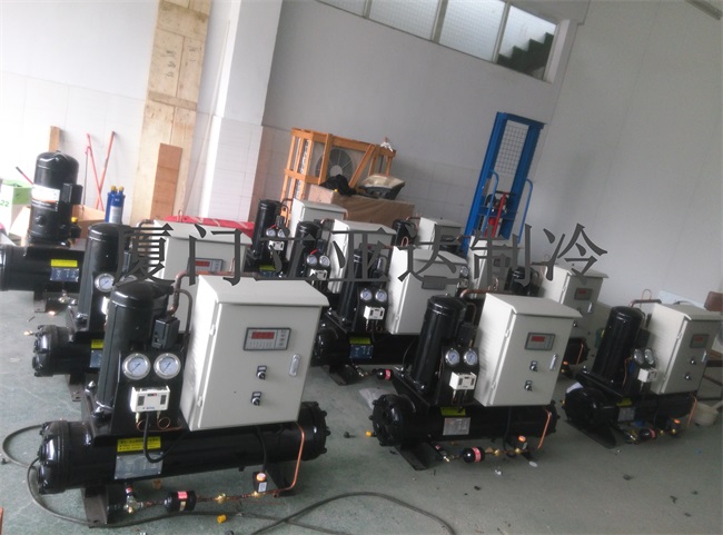 ���U����������C(j��)�M