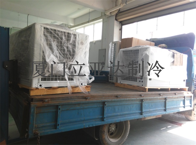 ����C(j��)�M��؛���b